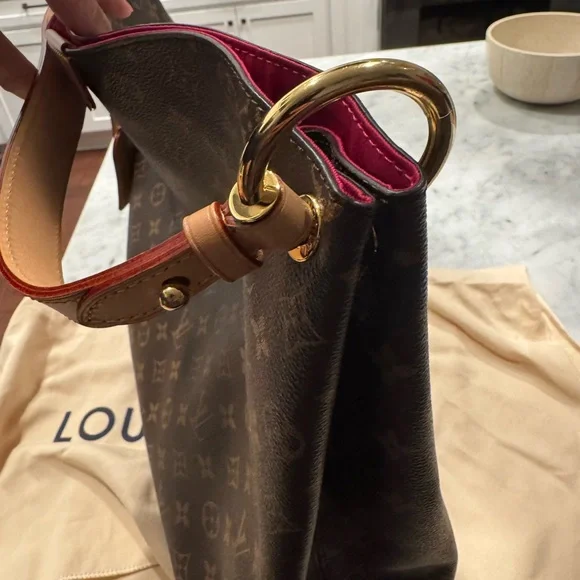 Louis Vuitton Graceful MM - Picture 11 of 12